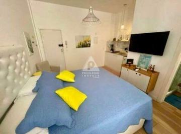 Apartamento · 20m² · 1 Quarto · Conjugado Reformado no Posto 6 – Andar Alto, Sol da Manhã!