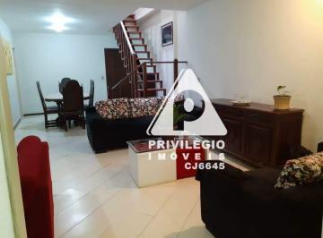 Apartamento · 225m² · 3 Quartos · 2 Vagas · Cobertura 2 quartos 2 vagas Lagoa