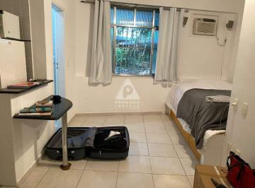 Apartamento · 25m² · KITNET A VENDA NA PRAÇA PIO XI. SOSSEGO E TRANQUILIDADE! VAZIO!