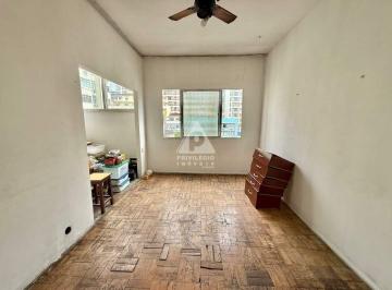Apartamento · 66m² · 2 Quartos · 1 Vaga · Apartamento 2 quartos com armários, dependência completa, vaga na escritura, infra