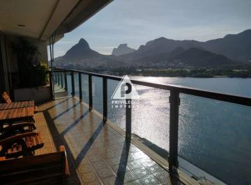 Apartamento · 170m² · 4 Quartos · 2 Vagas · Apartamento à venda na Lagoa, 4 quartos (sendo 1 suíte), varanda, dependência completa, 2 vagas, Rio