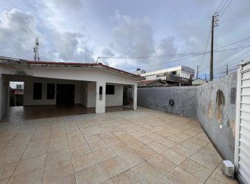 Casa de 4 quartos, João Pessoa · Casa 270m² 4 quartos sendo 1 suíte no Mandacaru à Venda