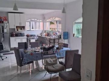 Casa · 105m² · 3 Quartos · 6 Vagas · Casa de 105 m² com 3 quartos para aluguel no Parque Savoy City