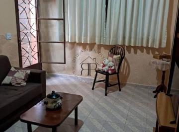 Casa · 134m² · 2 Quartos · 2 Vagas · Sobrado com dois dormitórios sendo um suíte Jardim redenção