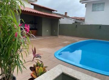 Apartamento de 2 quartos, Porto Seguro · Alugo Apartamento superior mobiliado 2 quartos sendo 1 suite em Porto Seguro