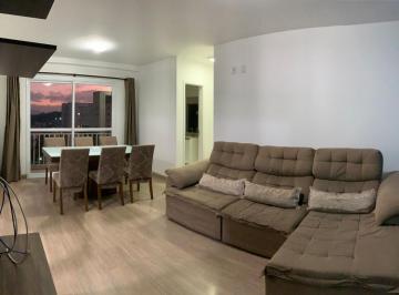 Apartamento · 60m² · 2 Quartos · 2 Vagas · Apto pronto e andar alto no Scalla, 2 dorms, varanda e 2 vagas de garagem
