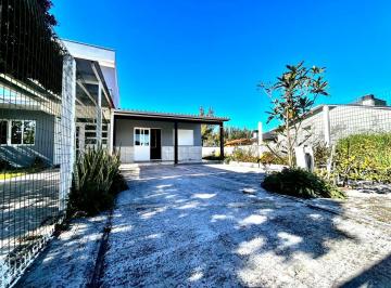Casa de 2 quartos, Capão da Canoa · Casa a apenas 50m do mar por apenas R$ 198.000, BARBADA