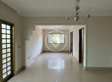 Casa de 5 quartos, Goiânia · Excelente casa com 320m² de construção em um lote de 360m²- 5 quartos
