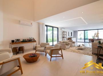 Casa · 548m² · 5 Quartos · 6 Vagas · CASA IMPONENTE MOBILIADA - ALPHAVILLE RESIDENCIAL ZERO