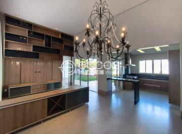Casa · 200m² · 3 Quartos · 2 Vagas · Casa em condomínio para aluguel, 3 quartos, 3 suítes, 2 vagas, Jardim Botânico - Uberlândia/MG