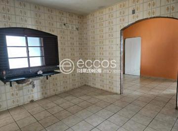 Casa · 191m² · 3 Quartos · 2 Vagas · Casa à venda, 3 quartos, 1 suíte, 2 vagas, Marta Helena - Uberlândia/MG