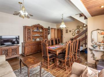 Apartamento en Venda de 3 quartos Petrópolis · Cobertura no bairro Petrópolis de 3 dormitórios terraço e 2 vagas