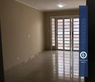 Casa · 176m² · 3 Quartos · 2 Vagas · Sobrado à Venda no Bairro da Mooca com 176m².