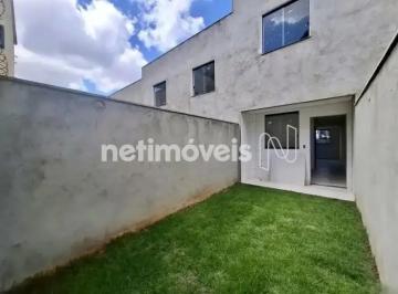 Casa · 115m² · 2 Quartos · 2 Vagas · Casa geminada 2 suítes e 2 vagas 115m²; à venda no Copacabana