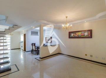 Casa · 160m² · 3 Quartos · 4 Vagas · Sobrado no Bairro da Água Rasa com 160m².