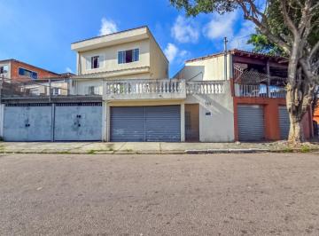 af3de6f1-e8a2-425c-a41e-61d9f1d589b5 · Deslumbrante casa para venda em Jardim Maracanã com 3 quartos, sendo 1 suíte, 200m²