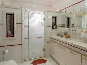 PIC_20260722_180429_000.jpeg · Sensacional sobrado para venda em Chácara Inglesa com 3 quartos, sendo 3 suítes, 300m² - remaxmonarc