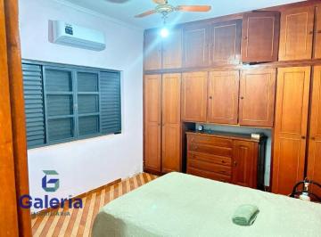 img0 · Casa residencial com 3 quartos para alugar, 233m² - Ribeirânia