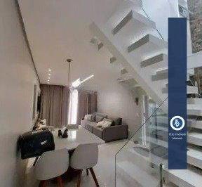 Casa · 187m² · 3 Quartos · 4 Vagas · Sobrado á Venda no bairro da Mooca com 187m².
