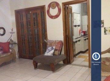 Casa · 165m² · 3 Quartos · 2 Vagas · Sobrado à Venda no Bairro da Mooca com 165m².