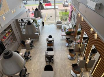 Comercial Venda 157m² de 3 quartos · Ponto Comercial de Estética à Venda – Hípica