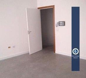 Comercial · 30m² · Sala Comercial na Quarta Parada, 30m², 1 Banheiro