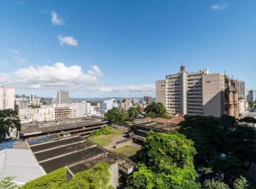 Apartamento de 2 quartos, Porto Alegre · Cobertura com 2 quartos e 84m² à venda em Centro Histórico, Porto Alegre.