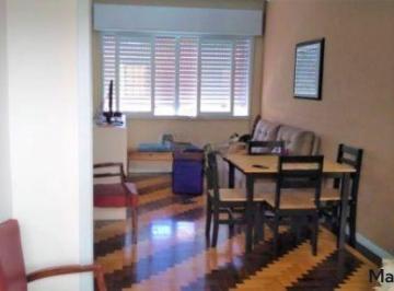 Apartamento · 72m² · 2 Quartos · 1 Vaga · Apartamento 02 dormitórios, de frente Menino Deus