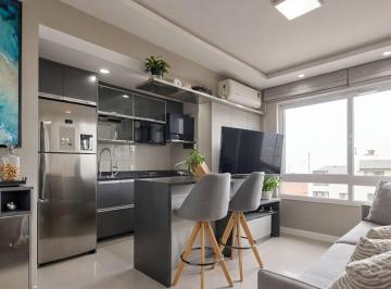 Apartamento de 2 quartos, Porto Alegre · Vende-se apartamento com 2 quartos (1 suíte), 55m² e 2 vagas – Petrópolis