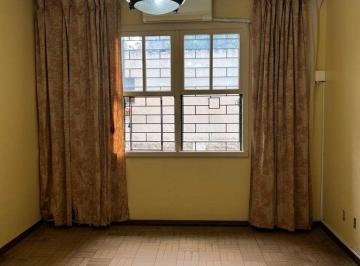 Apartamento en Venda de 3 quartos Menino Deus · Apartamento térreo com 3 quartos no Bairro Cidade Baixa
