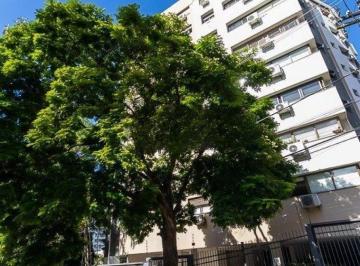 Apartamento · 79m² · 2 Quartos · 1 Vaga · Apartamento de 2 quartos, suíte e 1 vaga de garagem no bairro Jardim Botânico