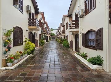 Casa · 120m² · 3 Quartos · 1 Vaga · Casa em Condominio Horizontal com 3 dormitórios sendo 1 suíte com 1 vaga coberta