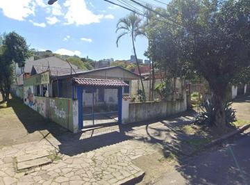 Casa · 80m² · 2 Quartos · 2 Vagas · Casa de esquina no bairro Teresópolis
