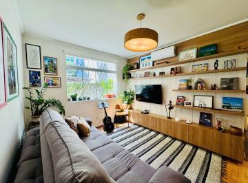 Apartamento · 76m² · 2 Quartos · A poucos passos do Parcão – 2 Suítes Reformado e Mobiliado no Rio Branco
