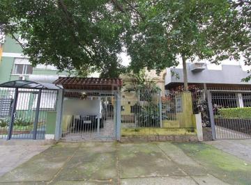 Casa de 3 quartos, Porto Alegre · Terreno com Casa Para comprar com 3 dormitórios 111 m²