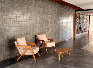4ae77be6a00a0dd1104b6263bc028042da94993d · APARTAMENTO 2 QUARTOS SUÍTE DEPENDÊNCIA GARAGEM REFORMADO ESCADA PORTARIA À V...