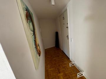 Apartamento en Venda de 2 quartos Praia de Belas · Apartamento de 2 Dormitórios totalmente reformado com churrasqueira
