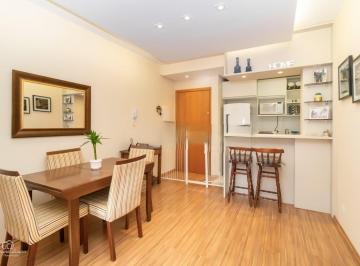 Apartamento semi-mobiliado, com banheiro social, churrasqueira, cozinha american · ÓTIMO APARTAMENTO BAIRRO PETRÓPOLIS