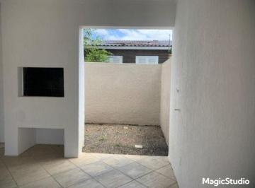 Casa Venda 226m² de 3 quartos · Casa de 3 Pavimentos com Sacadas, Lareira e Espaço Gourmet