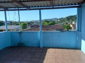 Casa · 300m² · 3 Quartos · 1 Vaga · Casa em Porto Alegre, no bairro Cavalhada, com 3 dormitório(s), e 3 banheiros, à