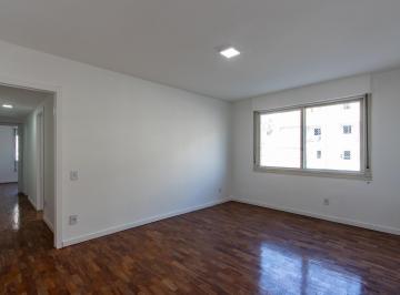 Apartamento de 2 quartos, Porto Alegre · Apartamento no Menino Deus com 2 dormitórios e garagem