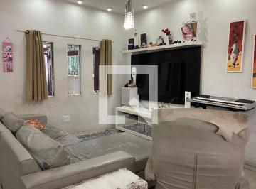 Localizada na vibrante cidade de São Paulo, esta espaçosa casa no Conjunto Resid · Casa à Venda - Butantã, 5 Quartos, 180 m2
