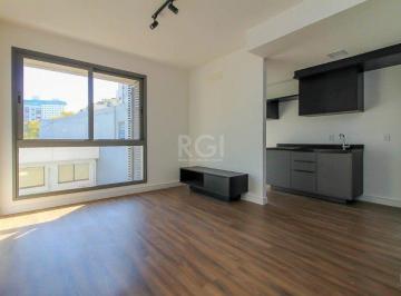 Apartamento · 70m² · 2 Quartos · 2 Vagas · Semi mobiliado 2 quartos (1 suíte) e 1 vaga. Infra completa e ótima localização