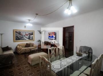 Casa · 230m² · 4 Quartos · 2 Vagas · Casa à Venda - Bosque da Saúde, 4 Quartos, 230 m2