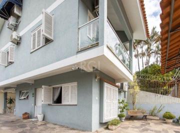 Casa de 3 quartos, Porto Alegre · Casa em Condomínio em Tristeza