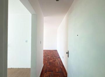 Apartamento en Venda de 2 quartos Cristal · Cobertura com 2 quartos, vaga, elevador e churrasqueira no bairro Cristal.