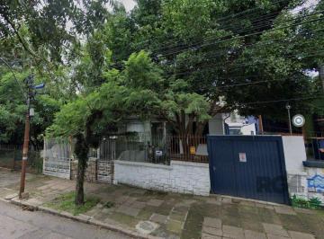 Casa · 684m² · 6 Quartos · 8 Vagas · Casa em Teresópolis