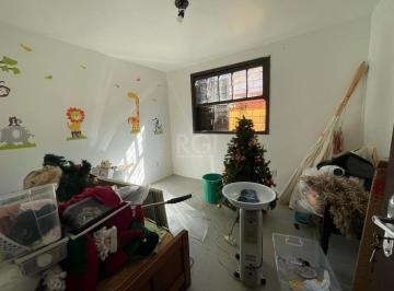 Casa de 5 quartos, Porto Alegre · Casa para Venda - 400m², 5 dormitórios, sendo 3 suites, 4 vagas - Ipanema PORTO
