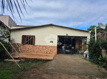 01 · Casa com 124m2 privativos, 3 dormitórios, 2 banheiros e 2 vagas de garagem!