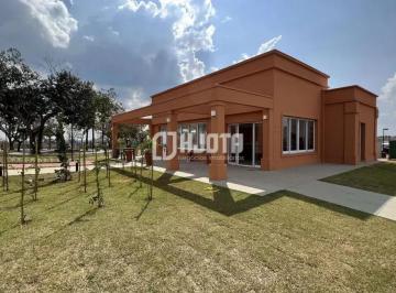 Casa · 171m² · 2 Quartos · Casa no Raízes Impperial Bady Bassitt com 2 dorms